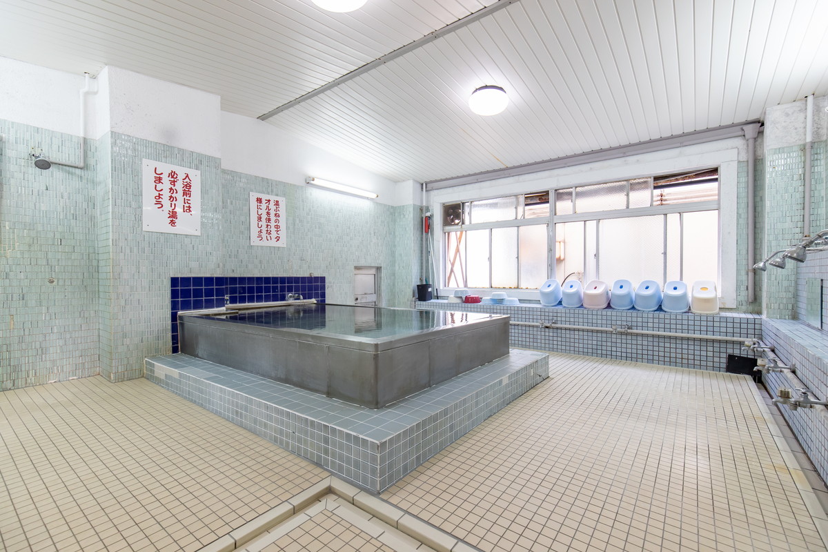 洛陽交運の大浴場